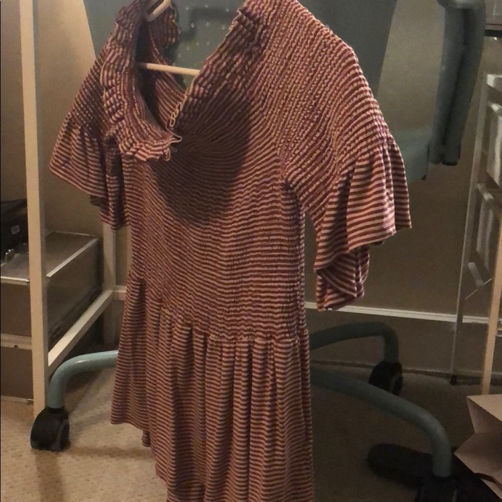 Flowy striped off-shoulder rouched top